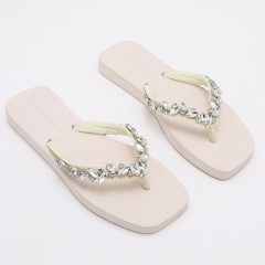 Jeweled Flat Beach Sandals TM252001 Summer White